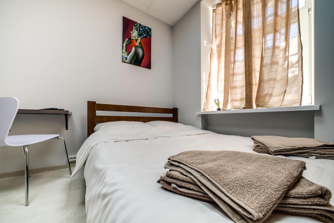 Ostriv Hostel Лвив Екстериор снимка